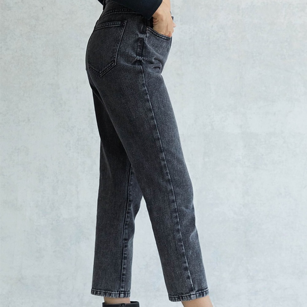 PacSun Black Mom Jeans - Picture 3 of 9